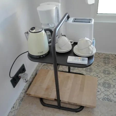 Llorens Apartment *